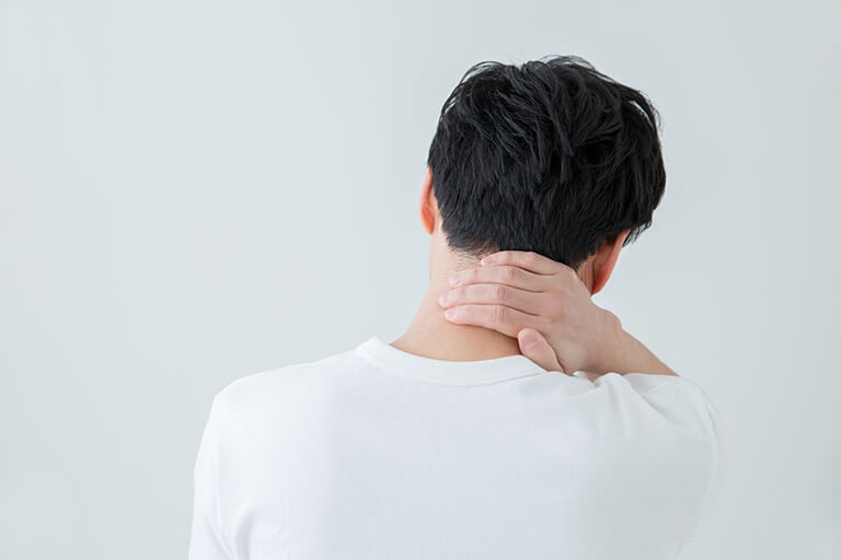 首の症状イメージ写真